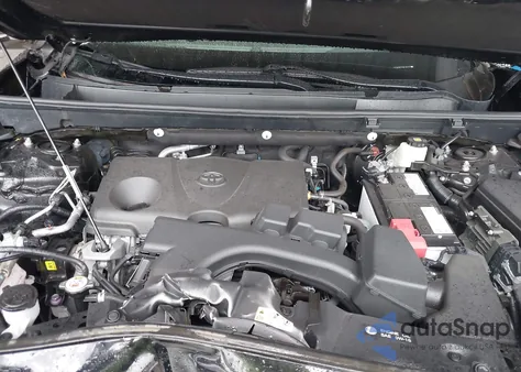 2022 Toyota Rav4 Xle z USA, uszkodzony, nr VIN 2T3W1RFV7NC183125